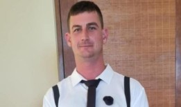 珀斯技工谢恩·拉姆齐在巴厘岛摩托车撞车事故中受重伤后去世