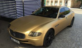 玛莎拉蒂车：意大利豪华与优雅的代名词