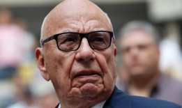 默多克接班大戏：法庭案件将如何影响福克斯新闻的运营？