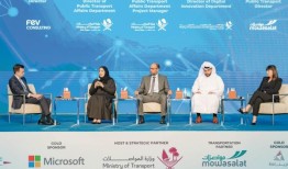 自动驾驶电动车论坛以一系列小组讨论结束