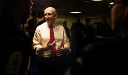 国防部长收购芯片工厂后关闭的担忧