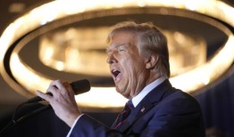 缅因州最高法院驳回了一名法官对特朗普投票身份的决定的上诉