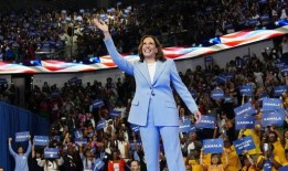 卡玛拉·哈里斯现在是民主党总统候选人，将在今年晚些时候与唐纳德·特朗普对决