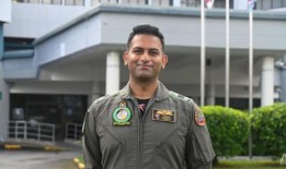 空军飞行员如何克服视力问题保卫新加坡的天空