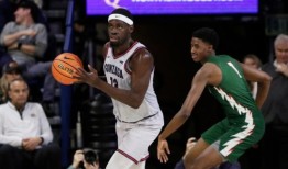 康涅狄格大学的男子结束了与冈萨加的非会议名单，参加了精英八人赛的复赛