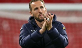 哈里·凯恩能否出战与希腊的比赛是个很大的疑问，因为英格兰征召了两名替补