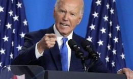 拜登面临着民主党要求他退出的更大压力