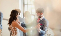 婚礼只吃素？和姐姐吵架后，新娘失声痛哭