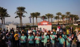 数千人参加教育高于一切基金会的教育步行博览会