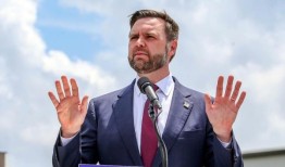 JD万斯声称特朗普将否决全国堕胎禁令，这激怒了一些保守派