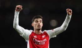 阿森纳2-0巴黎圣日耳曼：哈弗茨和萨卡再次助攻枪手轻松夺得欧冠冠军