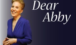 亲爱的艾比：我应该通知我有毒哥哥的律师，我想从他的遗嘱中删除吗？