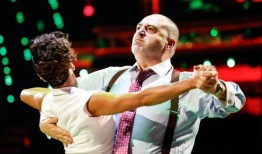 怀恩·埃文斯因《舞动奇迹》的退出而泪流满面