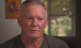 祖父介入车祸后被称为英雄