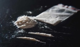 有人误以为服用了可卡因而死亡后发出警告