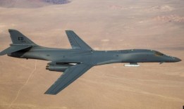 美国开始攻击伊拉克和叙利亚的准军事组织