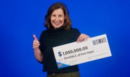 霍普港女子在OLG即时终极抽奖中赢得100万美元