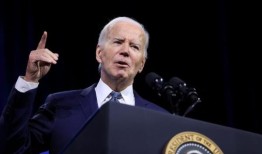 据Politico报道，拜登将于周一宣布最高法院改革计划