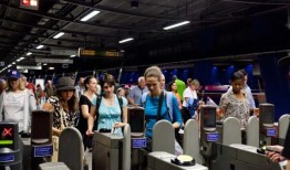 伦敦交通局的技术主管承认，他们不知道什么时候才能从“非常复杂”的网络攻击中恢复过来