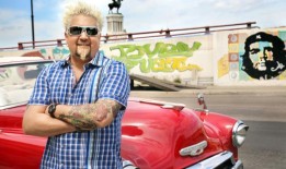 盖伊·菲利(Guy Fieri)的“食客、汽车餐厅和潜水餐厅”将于10月在阿拉巴马州的餐厅亮相