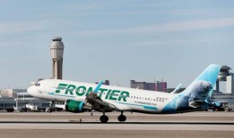 边境航班在维加斯降落，浓烟弥漫，紧急情况宣布