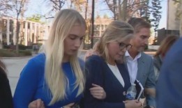 丽贝卡·格罗斯曼：陪审团开始听取谋杀审判