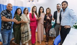 Pachouli美学和健康揭开HairLuxe：先进的手术室羽毛触摸头发移植程序