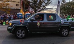 警方称，周日奥罗拉东南部一名土著妇女失踪