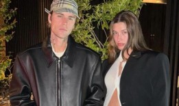 海莉·比伯似乎暗示她已经和丈夫贾斯汀·比伯生下了第一个孩子