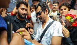 纳瓦祖丁·西迪基在加德满都参加《香巴拉》首映式