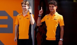 迈凯轮在F1冠军争夺战中给予兰多·诺里斯优先于奥斯卡·皮亚特里