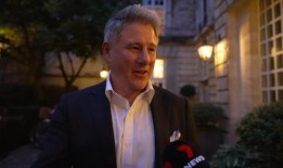 CEO Mike Sneesby退出Nine Entertainment