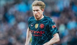 德布鲁因接受了伊蒂哈德的邀请，即将离开曼城