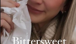 克里斯汀·萨班·塞塔斯分享了尼克·萨班从阿拉巴马退休时的泪流满面的照片：“苦乐参半的时刻”