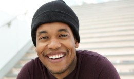 最佳黑色无边帽