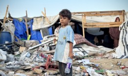 美国官员说，哈马斯杀害人质和内塔尼亚胡的强硬立场使停火协议复杂化