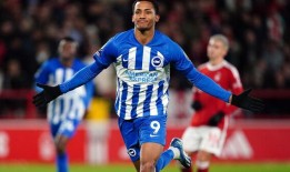 若昂佩德罗的点球帮助布莱顿晋级欧联杯淘汰赛