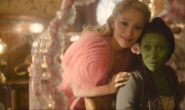 Rejoicify !第一个全长邪恶的电影预告片在这里