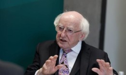 美国总统希金斯(Michael D Higgins)说，以色列威胁驻黎巴嫩维和人员的行为“令人发指”