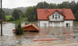 暴雨袭击欧洲中部，洪水又造成两人伤亡