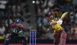 Shai Hope带领风队战胜美国队