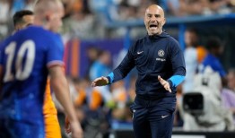 恩佐·马雷斯卡正在努力解决切尔西的后防线问题，曼城的揭幕战迫在眉睫