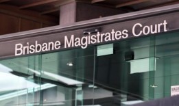 前教师被指控对儿童进行性侵犯