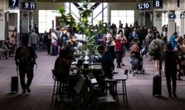 科罗拉多斯普林斯机场预计阵亡将士纪念日周末的客流量会很大