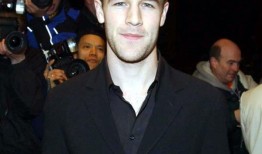 詹姆斯·范德比克（James Van Der Beek）在癌症诊断后感谢“所有的爱和支持”