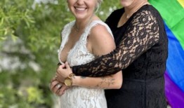 “我爱上了我13岁时认识的老师”