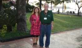 他一直单身后来他在度假时爱上了一个陌生人