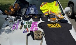 阿拉巴马州的18岁少年涉嫌在两个州假扮警察