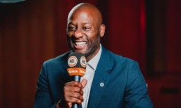 篮球界哀悼失去NBL人物科里·威廉姆斯