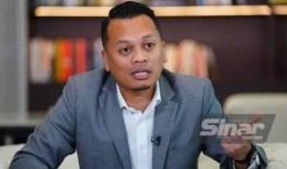 内阁禁止成员竞选体育协会的职位